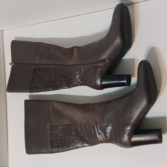 NEW IN BOX! Women's Grey Knee-High Boots Size 8M L@@K WOW! - Picture 5 of 16